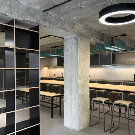 Izy Auberge de jeunesse