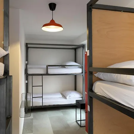 Hostel Izy Bratysława